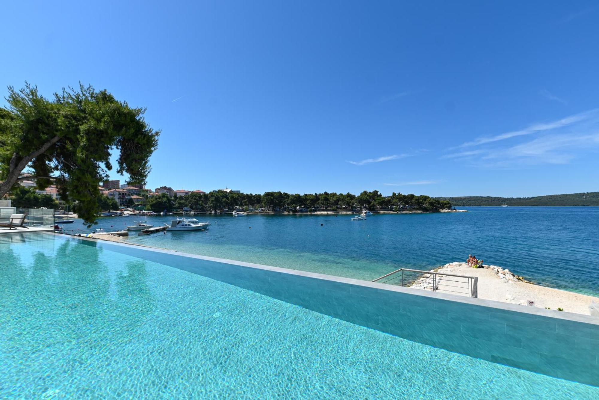 Livingstone Beach House Trogir Eksteriør bilde