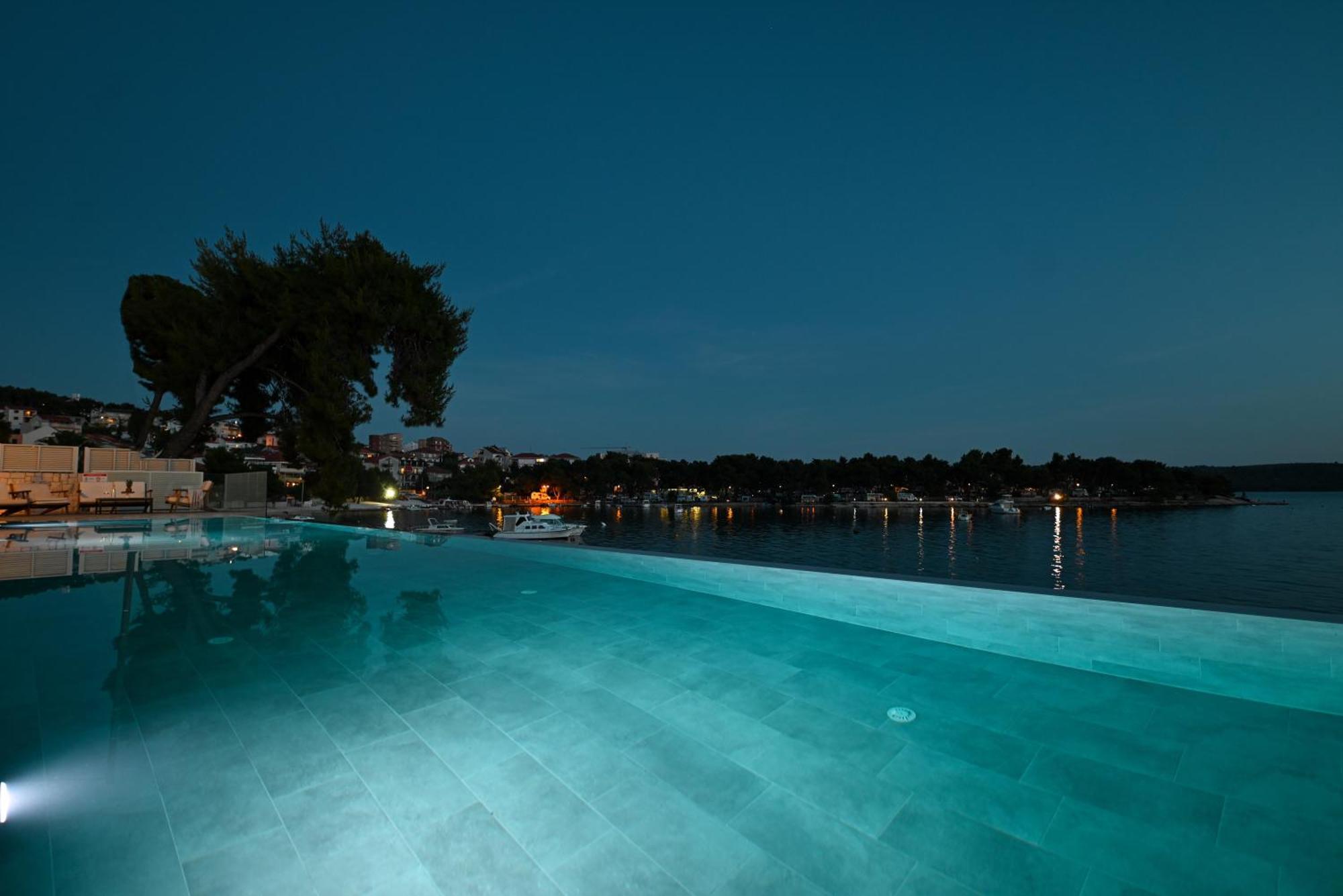 Livingstone Beach House Trogir Eksteriør bilde