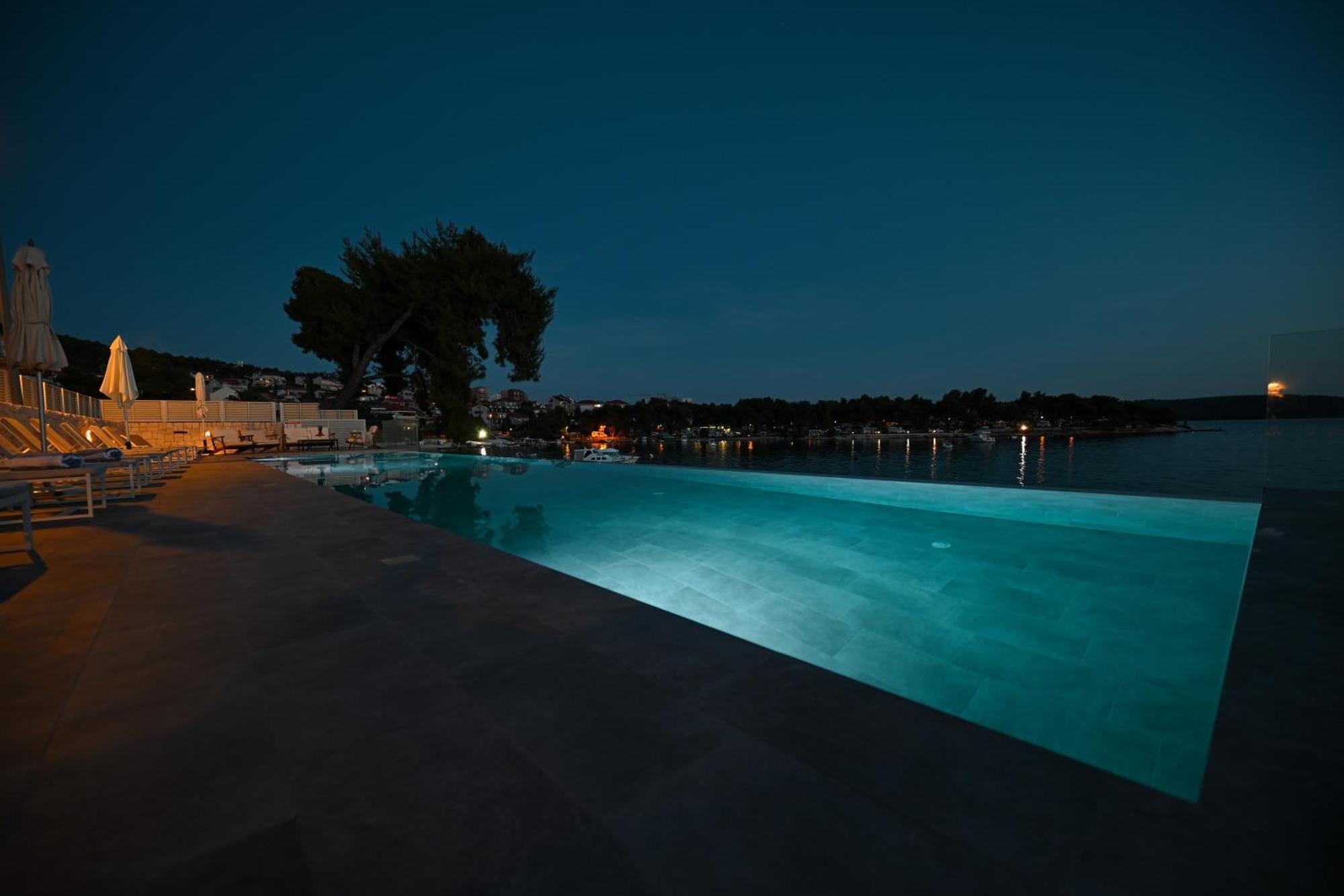 Livingstone Beach House Trogir Eksteriør bilde