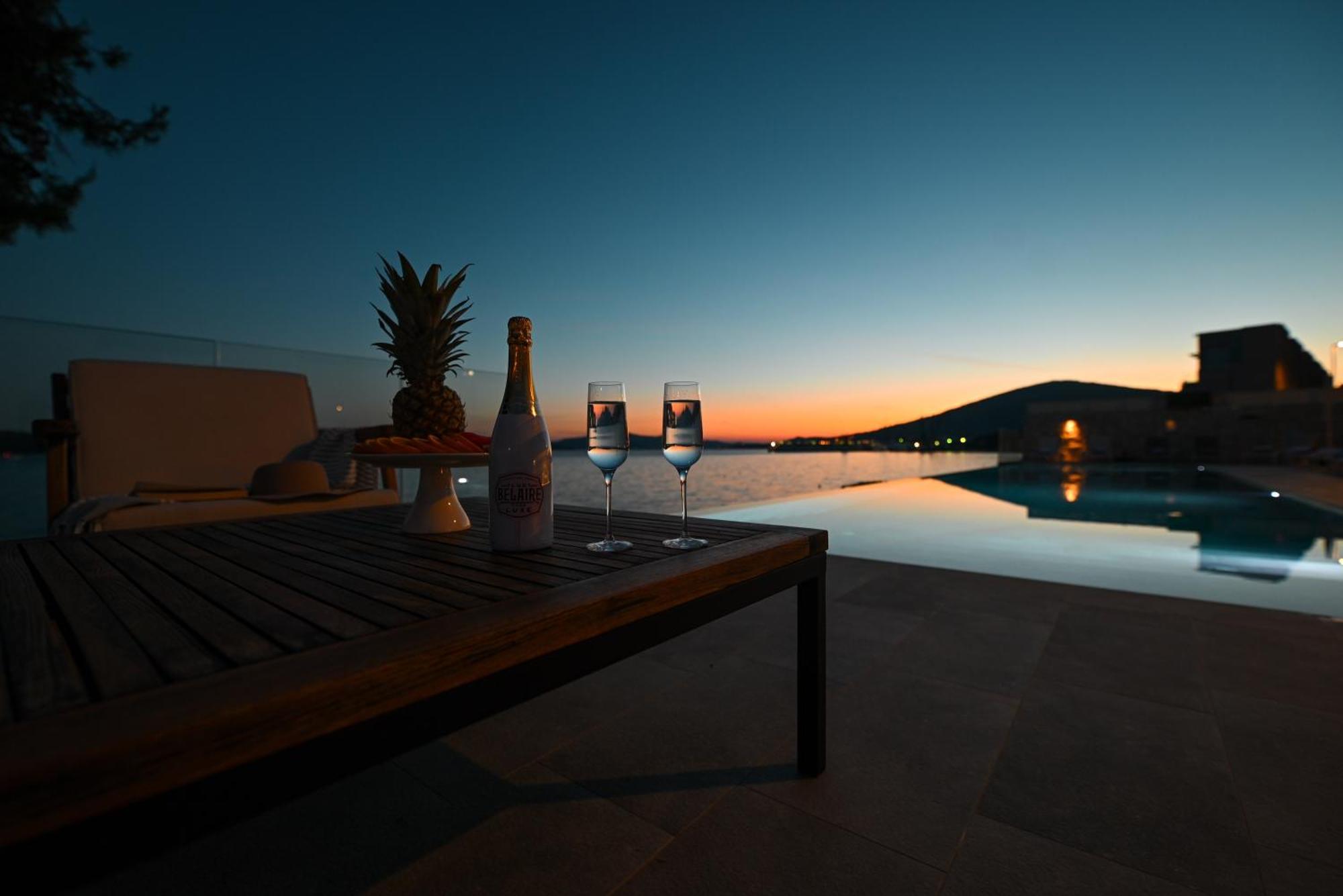 Livingstone Beach House Trogir Eksteriør bilde